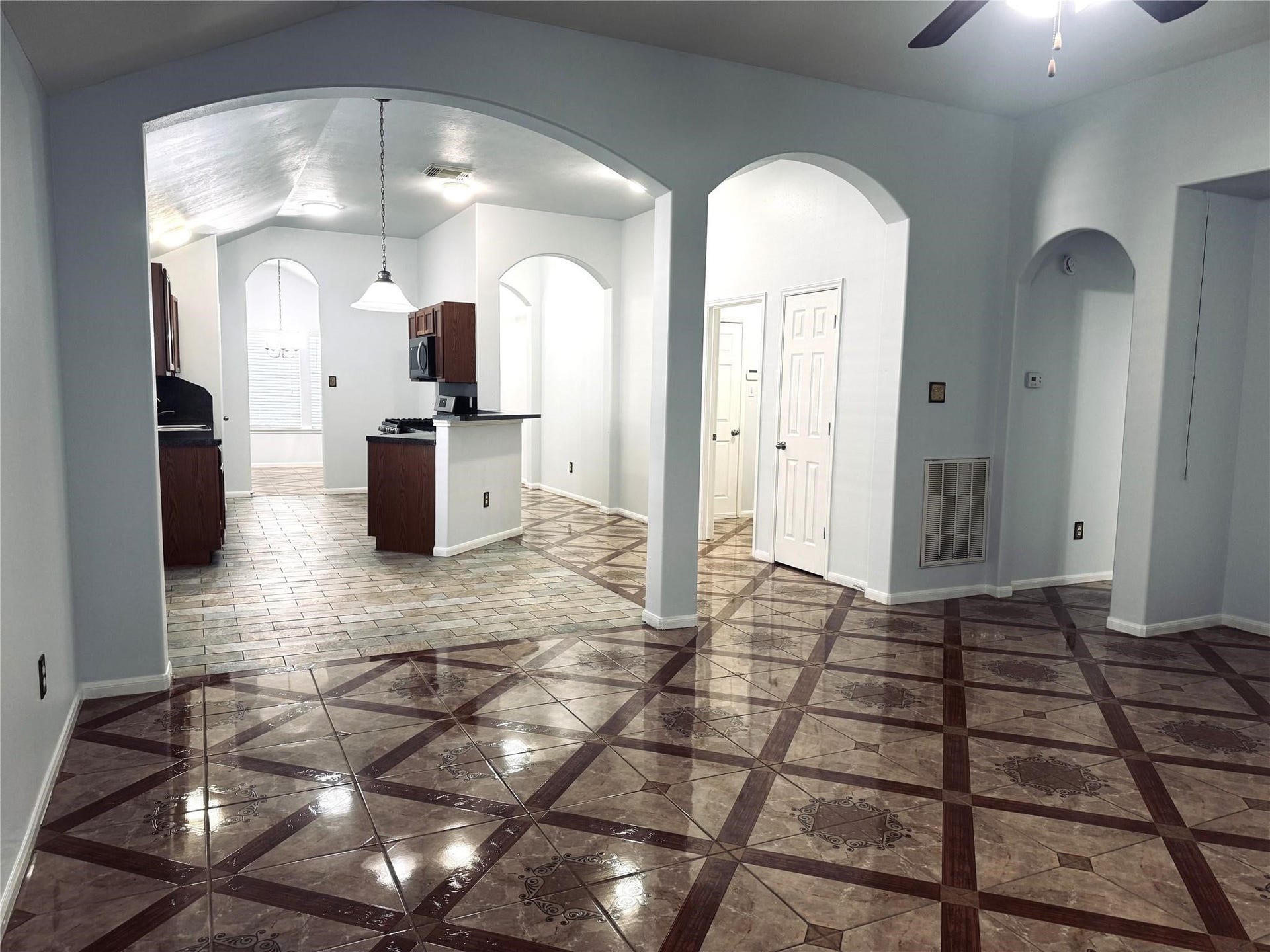 2707 trementina dr, Houston, TX 77088