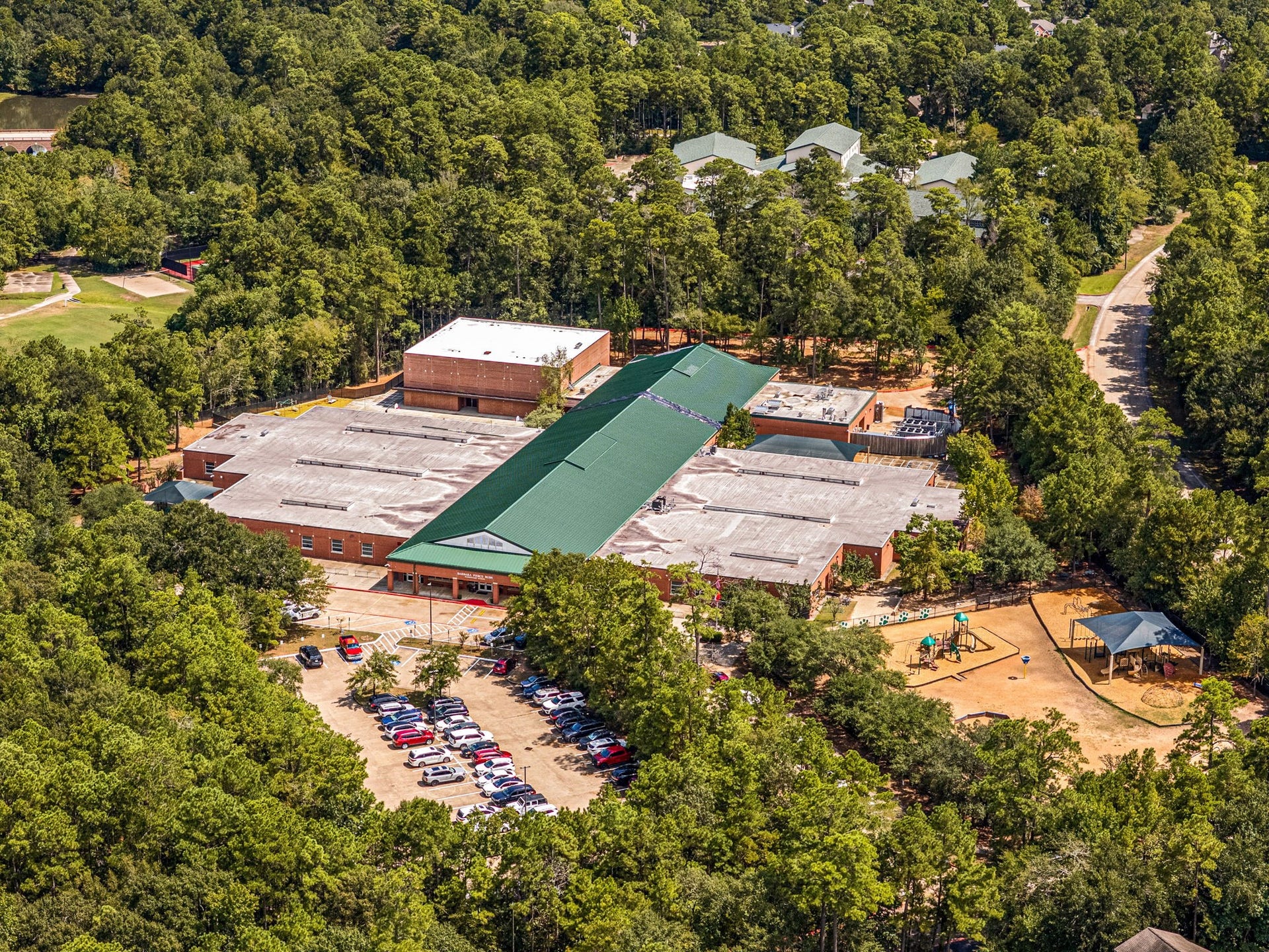 23 Pipers Meadow Street, The Woodlands, TX 77382 This property feeds directly into premier intermediate campuses, including the highly rated Mitchell Intermediate School located right within the local community.