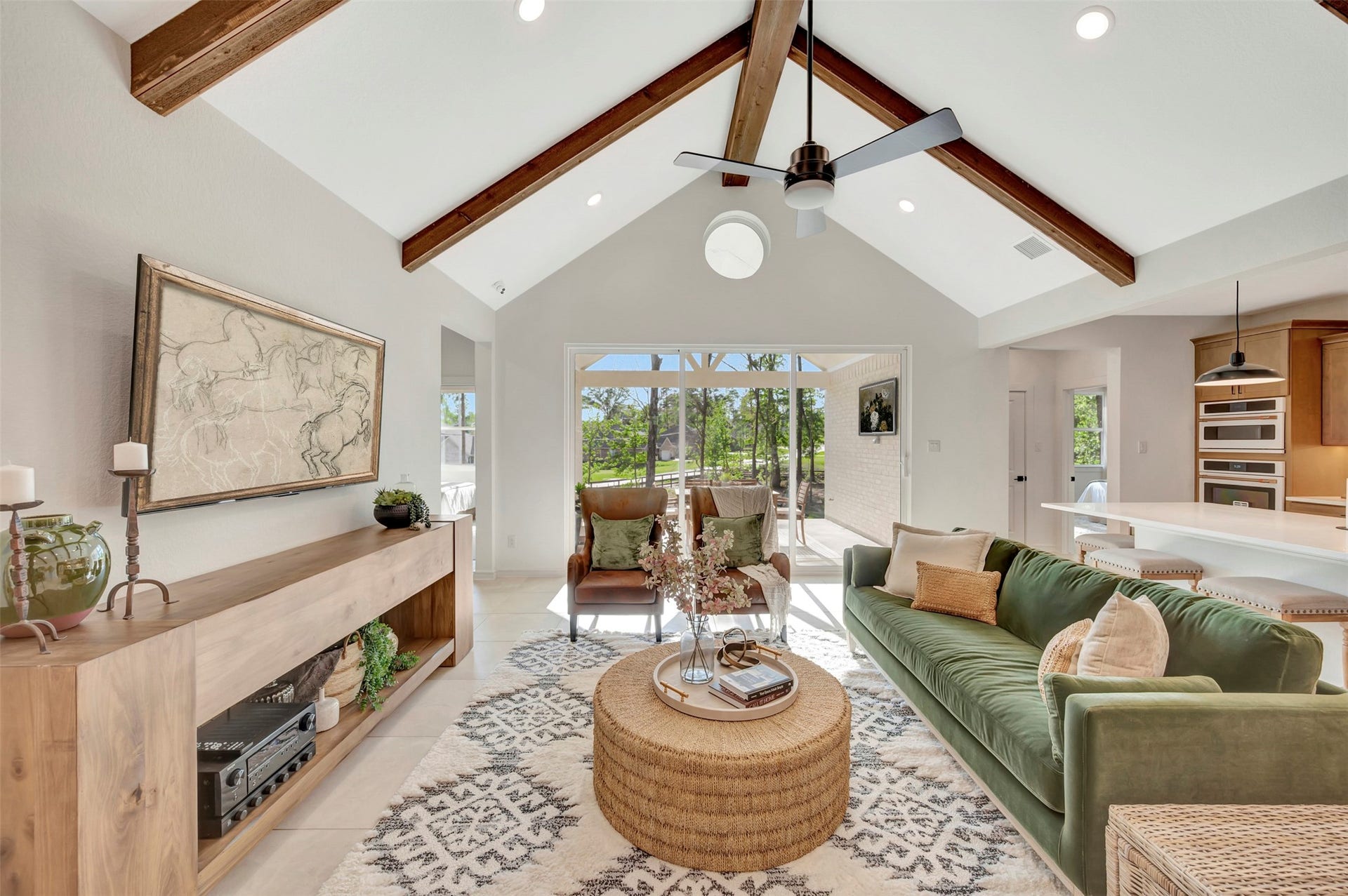 1049 Apple Ridge Road, Magnolia, TX 77363 Cozy great room (*Photo not of actual home and used for illustration purposes only.)