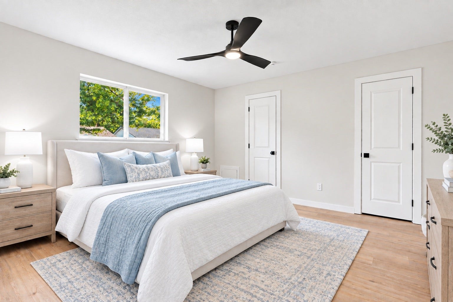 23123 Cranberry Trail, Spring, TX 77373 The primary bedroom
*This photo has been virtually staged*