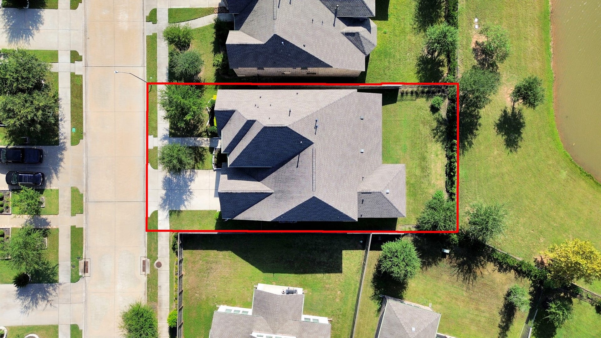 1423 Hackberry Heights Drive, Richmond, TX 77406 Spacious property with a well-maintained roof, nestled in a quiet neighborhood, featuring a generous backyard and close proximity to a serene pond.