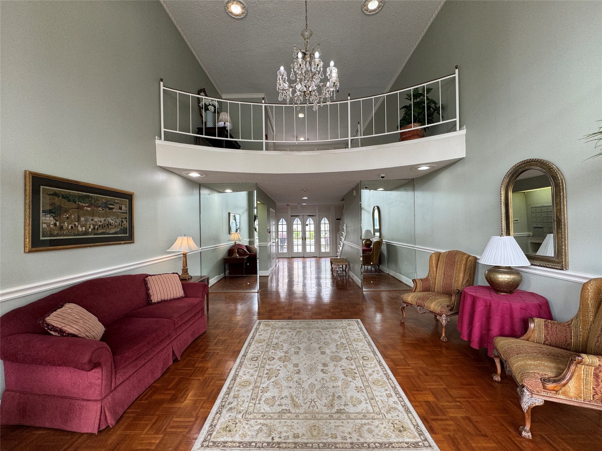 2600 Bellefontaine Street, #A18, Houston, TX 77025 Main lobby from entry with 2nd story open to lobby