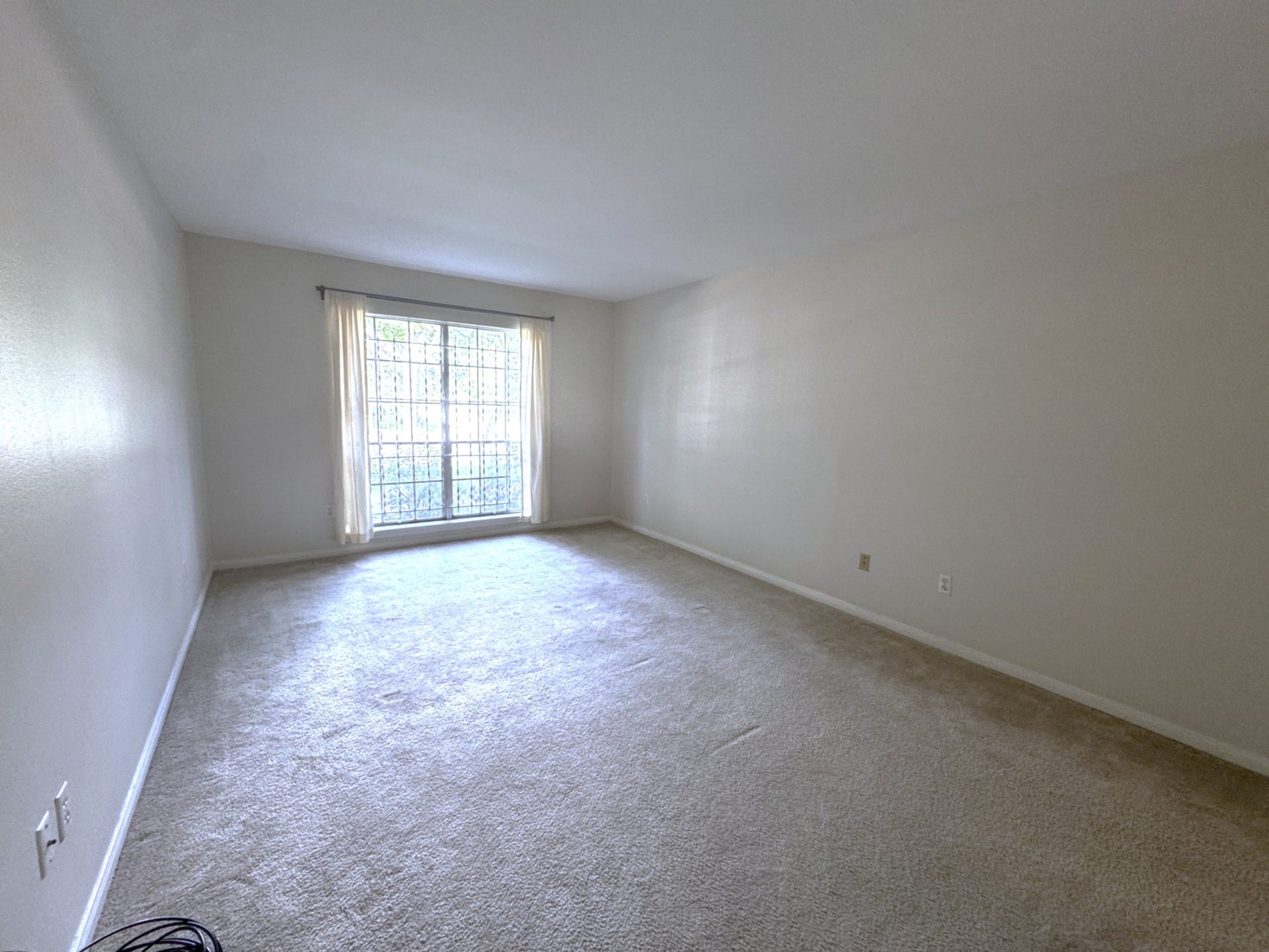 2600 Bellefontaine Street, #A18, Houston, TX 77025 Primary bedroom from entry door