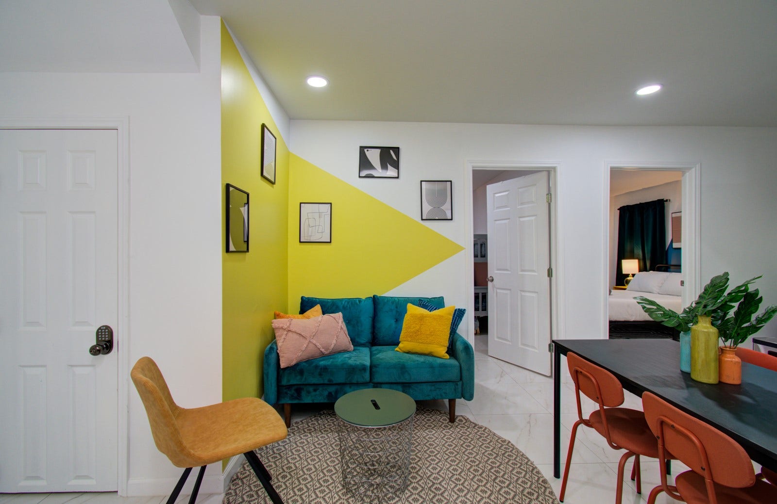 6403 Avenue Street, Houston, TX 77011 6403 Avenue Street, Houston, TX 77011