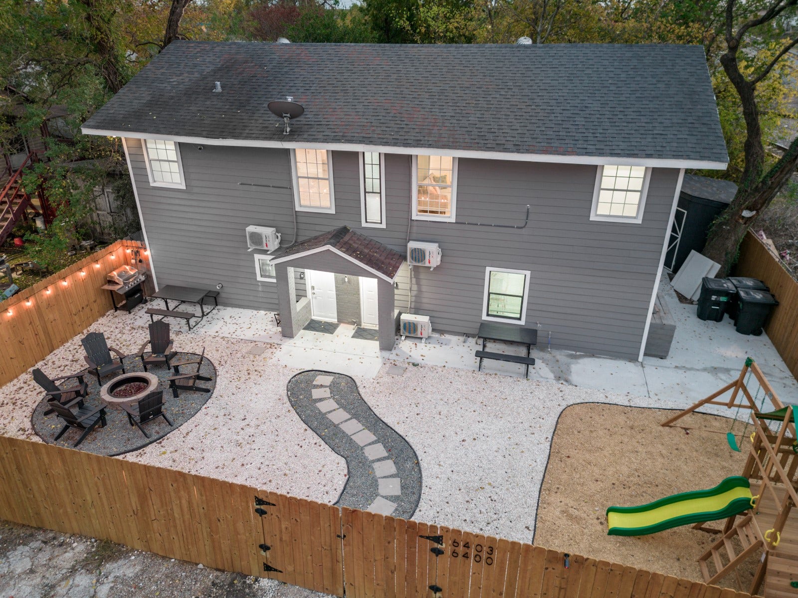 6403 Avenue Street, Houston, TX 77011 6403 Avenue Street, Houston, TX 77011