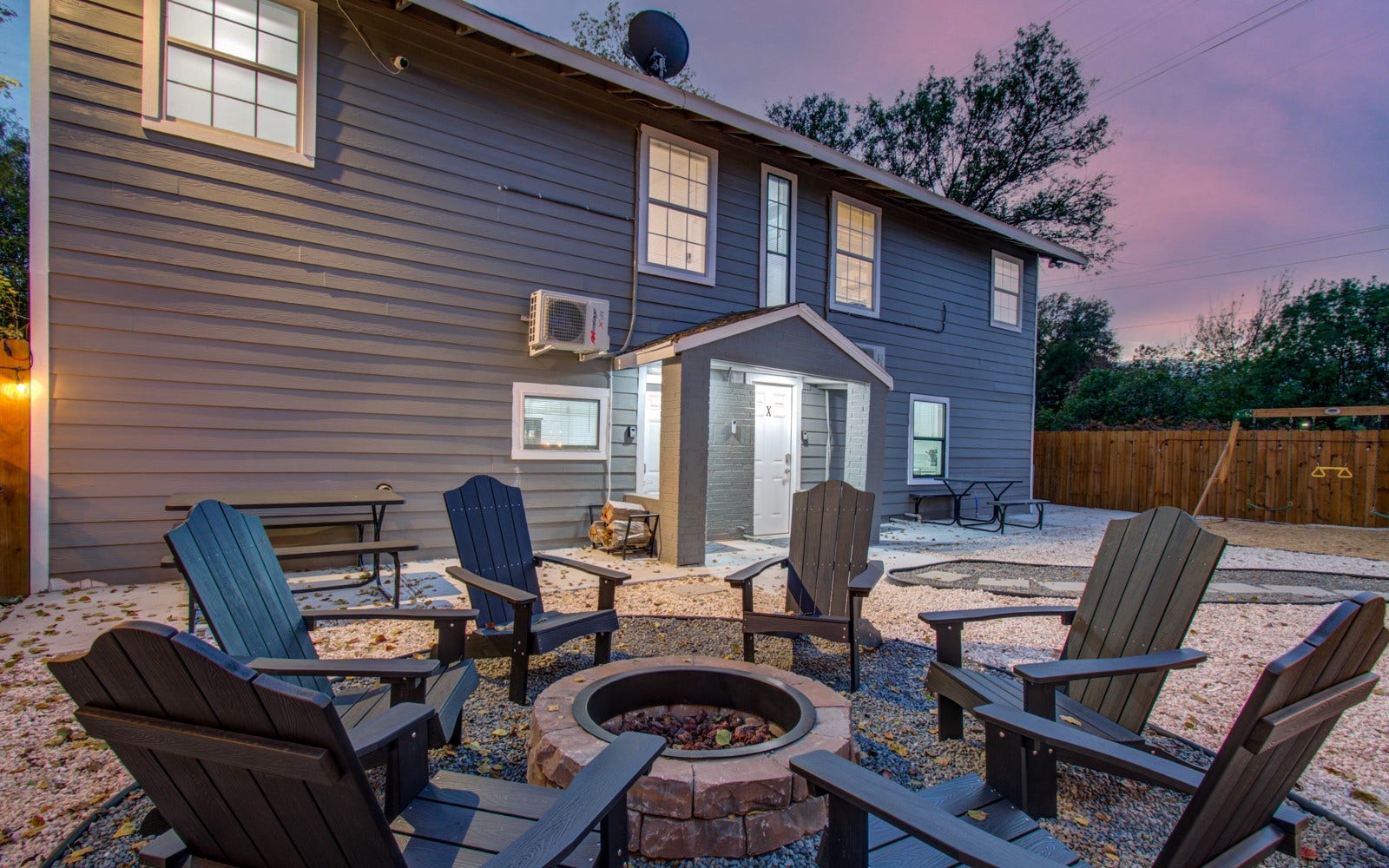 6403 Avenue Street, Houston, TX 77011 6403 Avenue Street, Houston, TX 77011