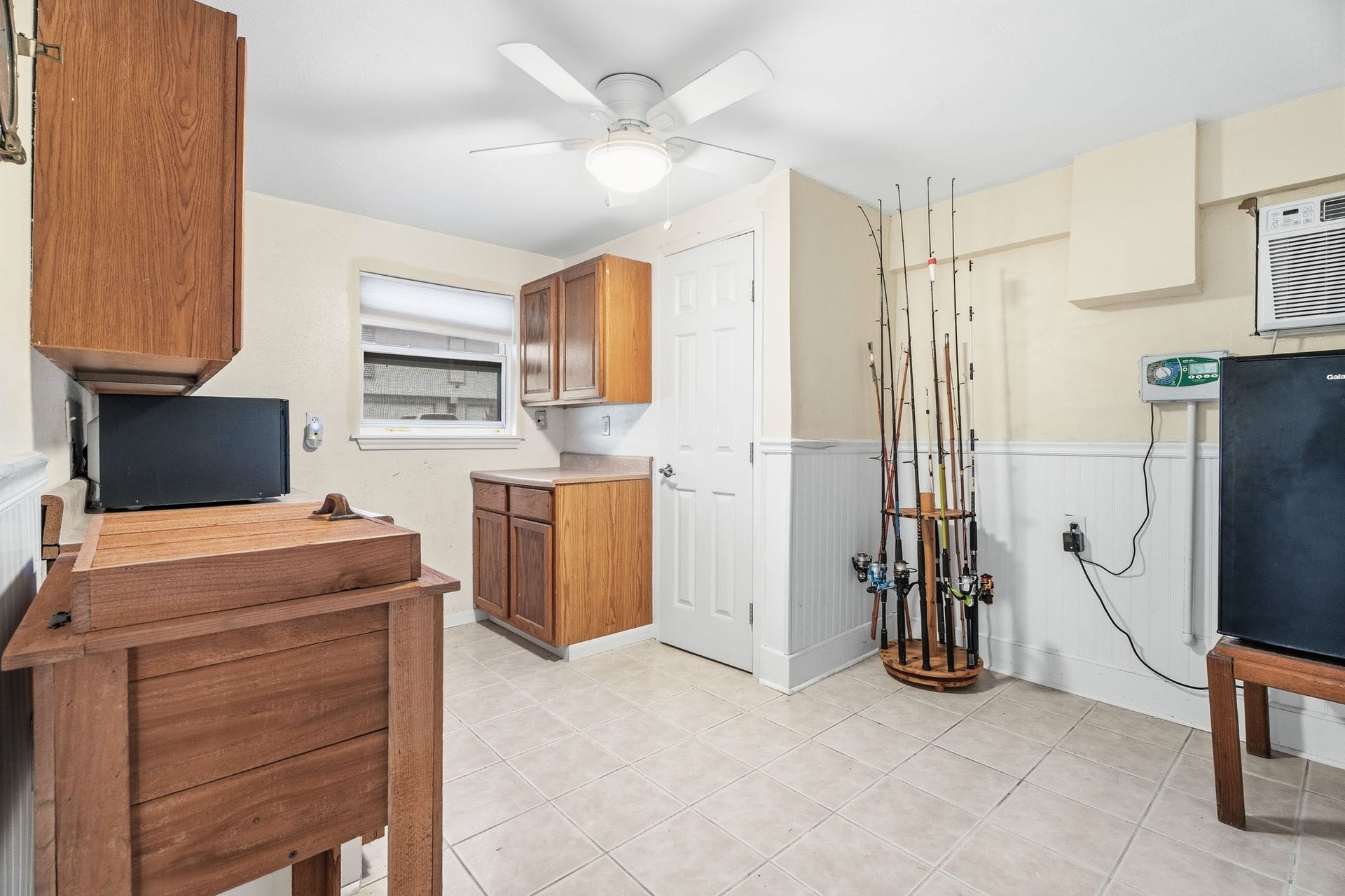 23 N Sandpiper Street, La Marque, TX 77568 23 N Sandpiper Street, La Marque, TX 77568