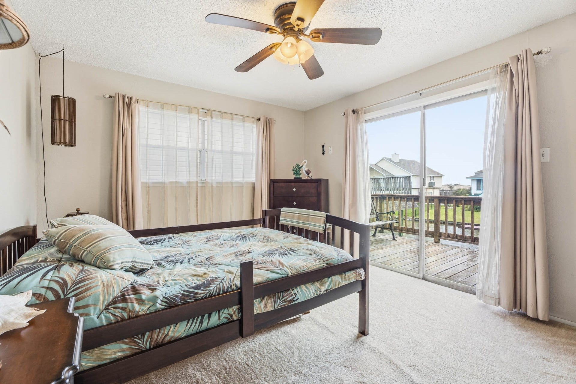 23 N Sandpiper Street, La Marque, TX 77568 23 N Sandpiper Street, La Marque, TX 77568