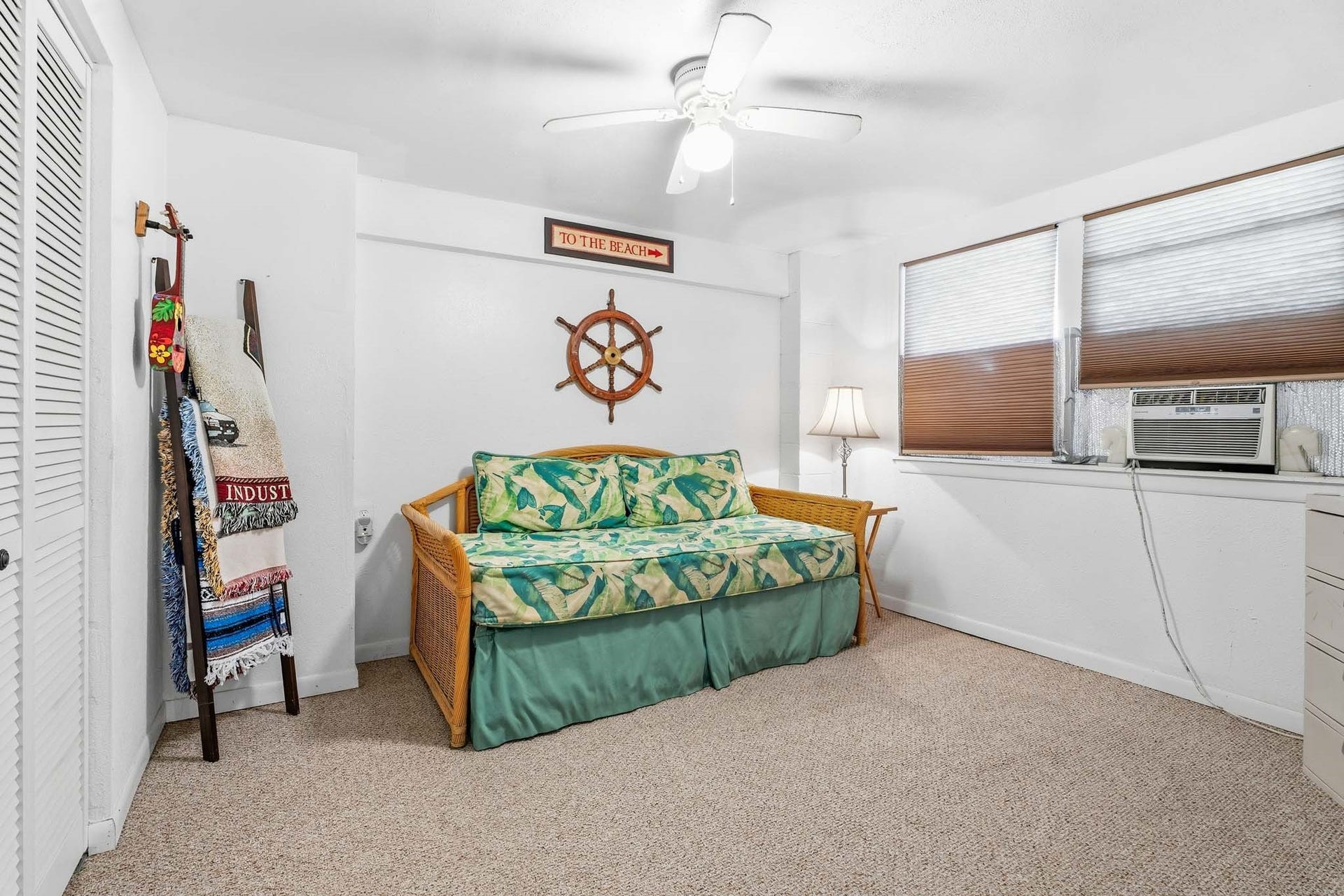 23 N Sandpiper Street, La Marque, TX 77568 23 N Sandpiper Street, La Marque, TX 77568