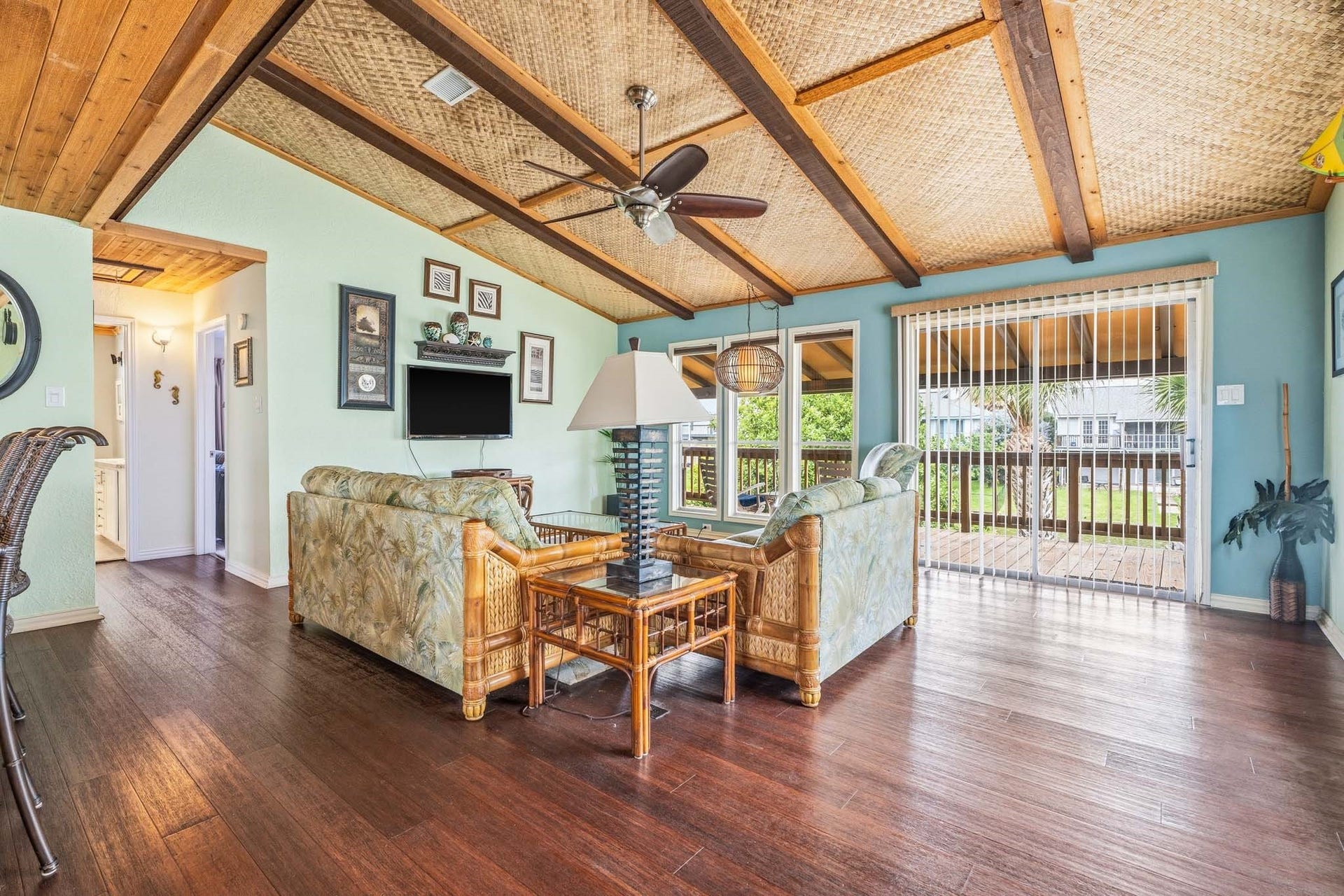 23 N Sandpiper Street, La Marque, TX 77568 23 N Sandpiper Street, La Marque, TX 77568