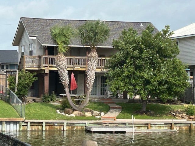 23 N Sandpiper Street, La Marque, TX 77568 23 N Sandpiper Street, La Marque, TX 77568