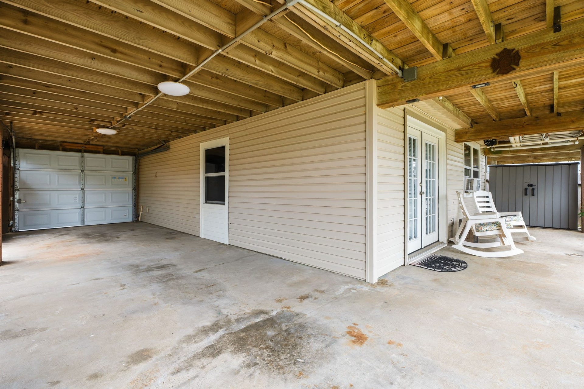 23 N Sandpiper Street, La Marque, TX 77568 23 N Sandpiper Street, La Marque, TX 77568
