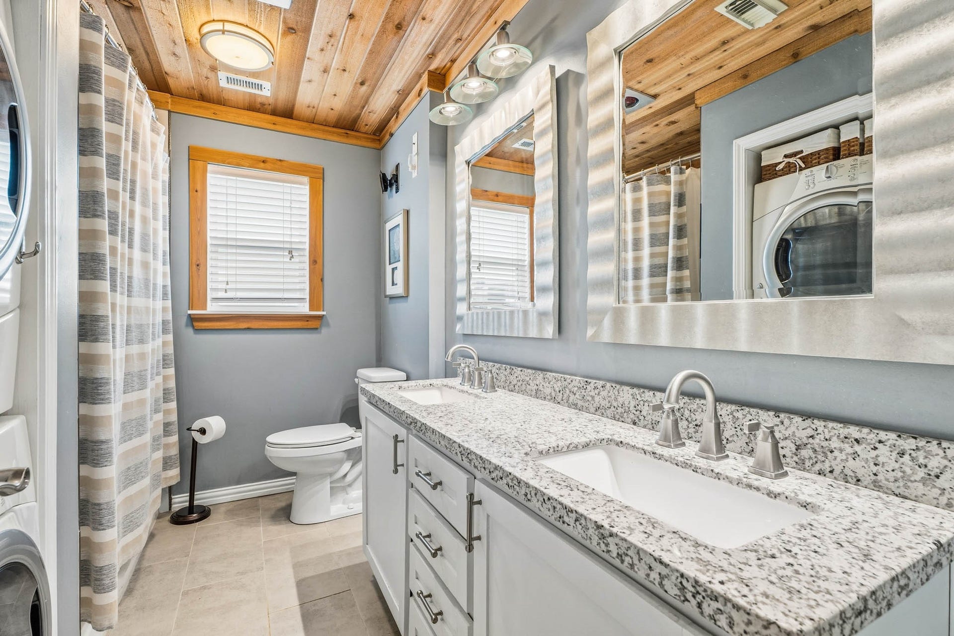 23 N Sandpiper Street, La Marque, TX 77568 23 N Sandpiper Street, La Marque, TX 77568