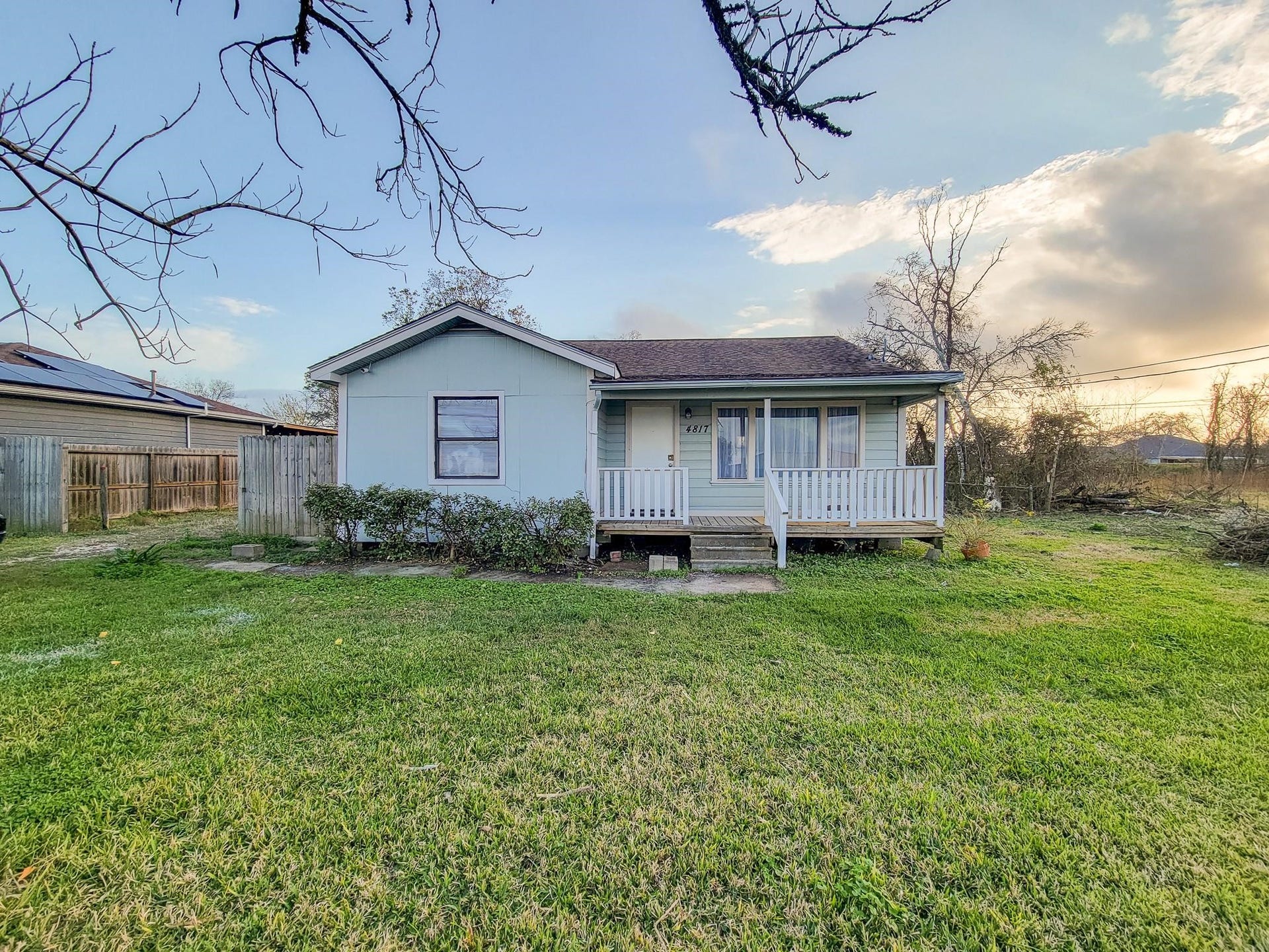4817 Lawndale Street, La Marque, TX 77568 4817 Lawndale Street, La Marque, TX 77568