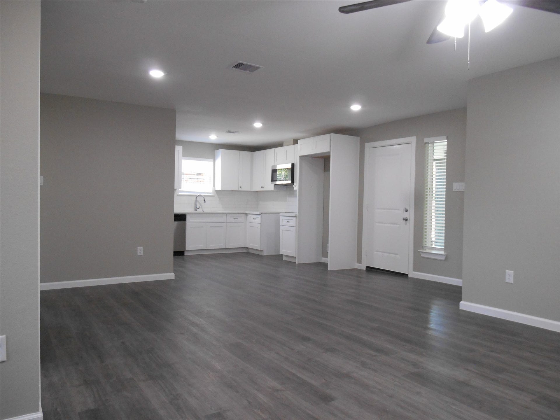 1547 Greenfield Road, Hempstead, TX 77445 1547 Greenfield Road, Hempstead, TX 77445