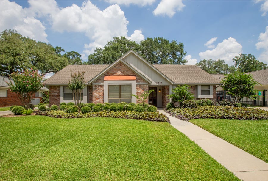 Property photo for 7918 Fairdale Lane, Houston, TX