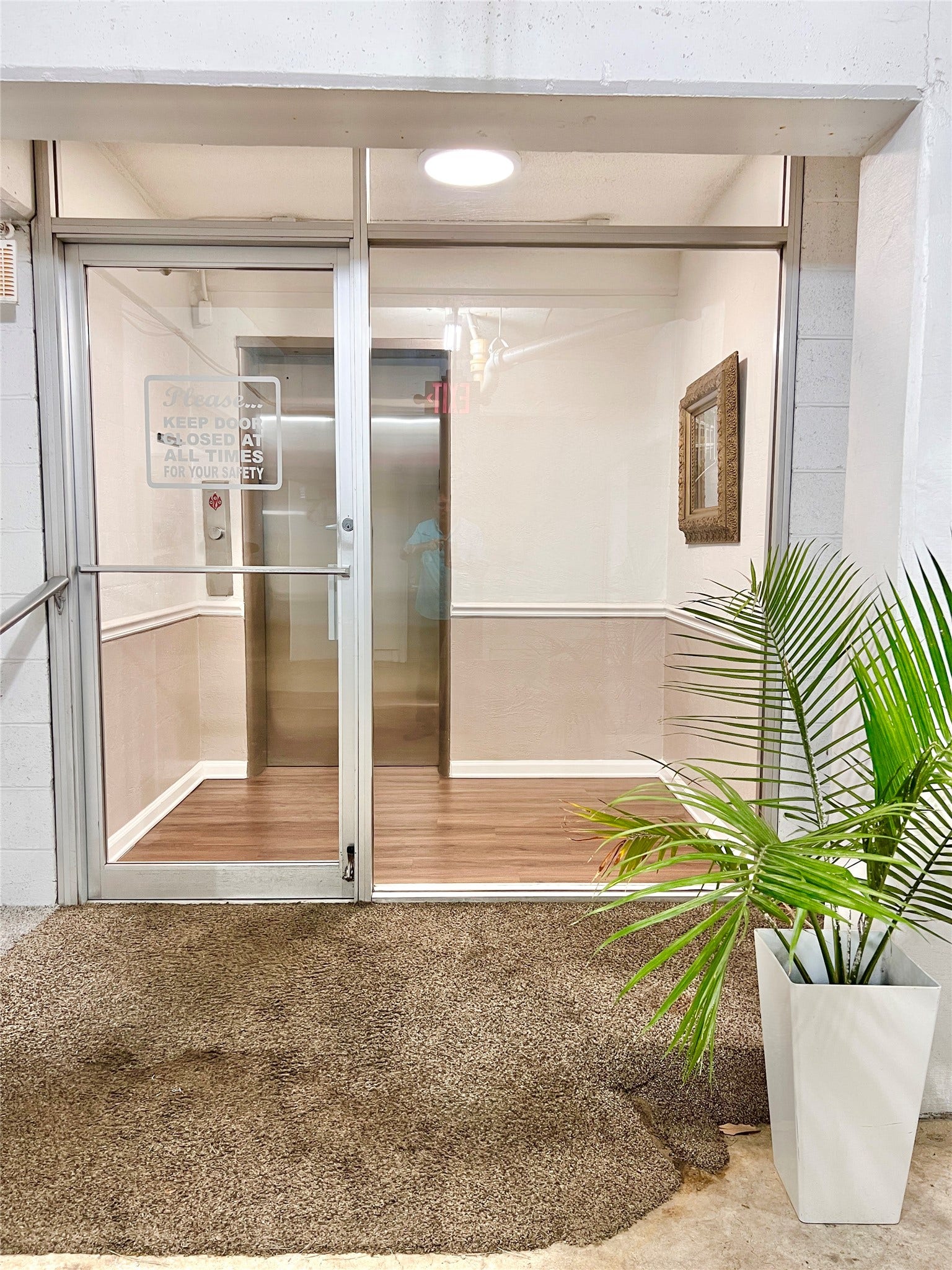 5050 Ambassador Way, #210, Houston, TX 77056