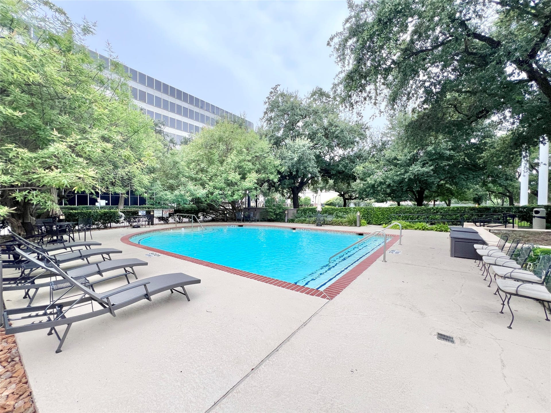 5050 Ambassador Way, #210, Houston, TX 77056