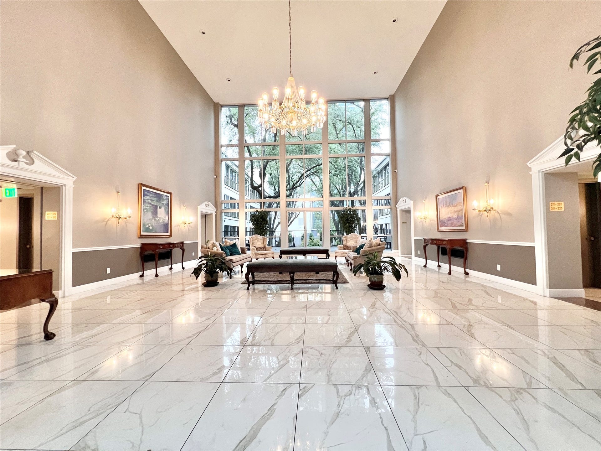 5050 Ambassador Way, #210, Houston, TX 77056