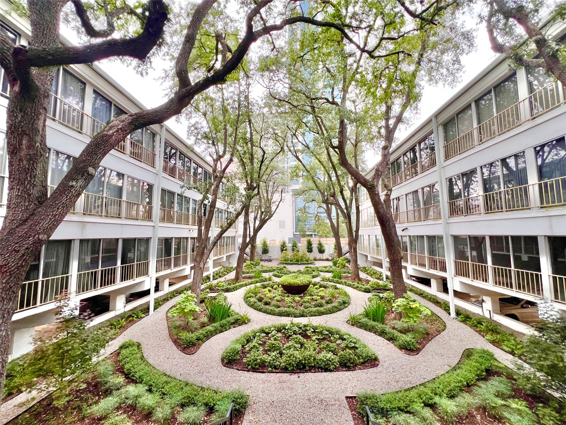 5050 Ambassador Way, #210, Houston, TX 77056