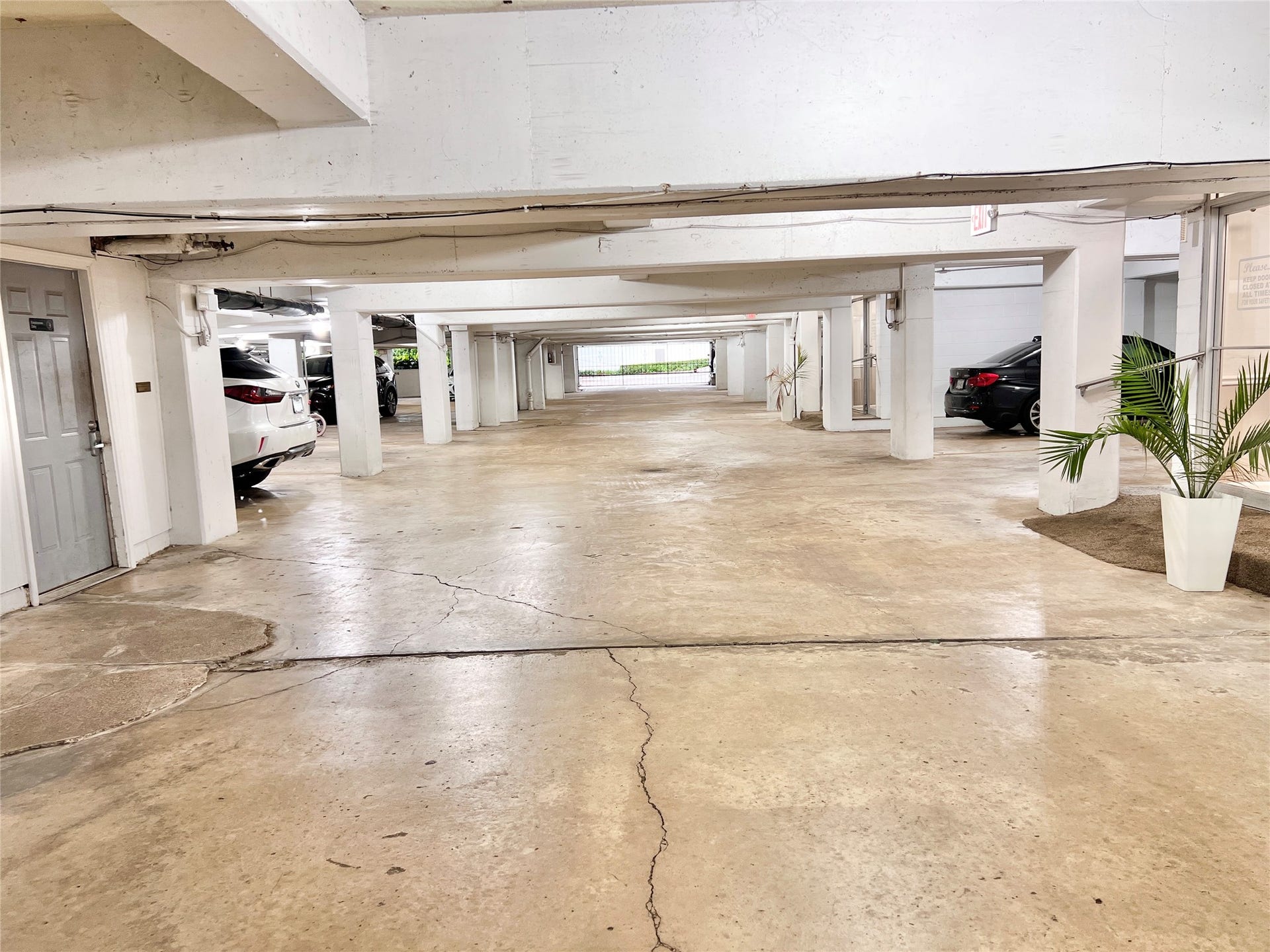 5050 Ambassador Way, #210, Houston, TX 77056