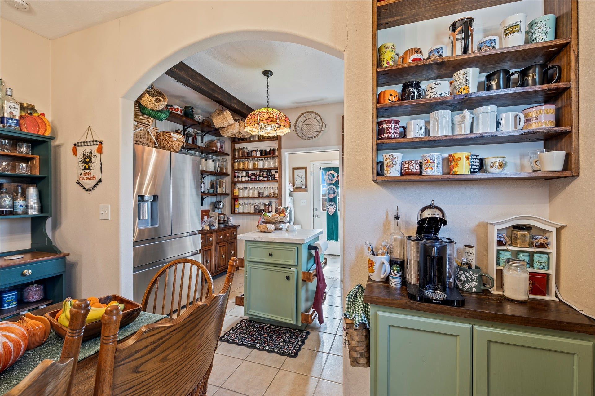 2337 Avenue D, San Leon, TX 77539 Custom wood shelving and cabinet are great for decorations and more.
