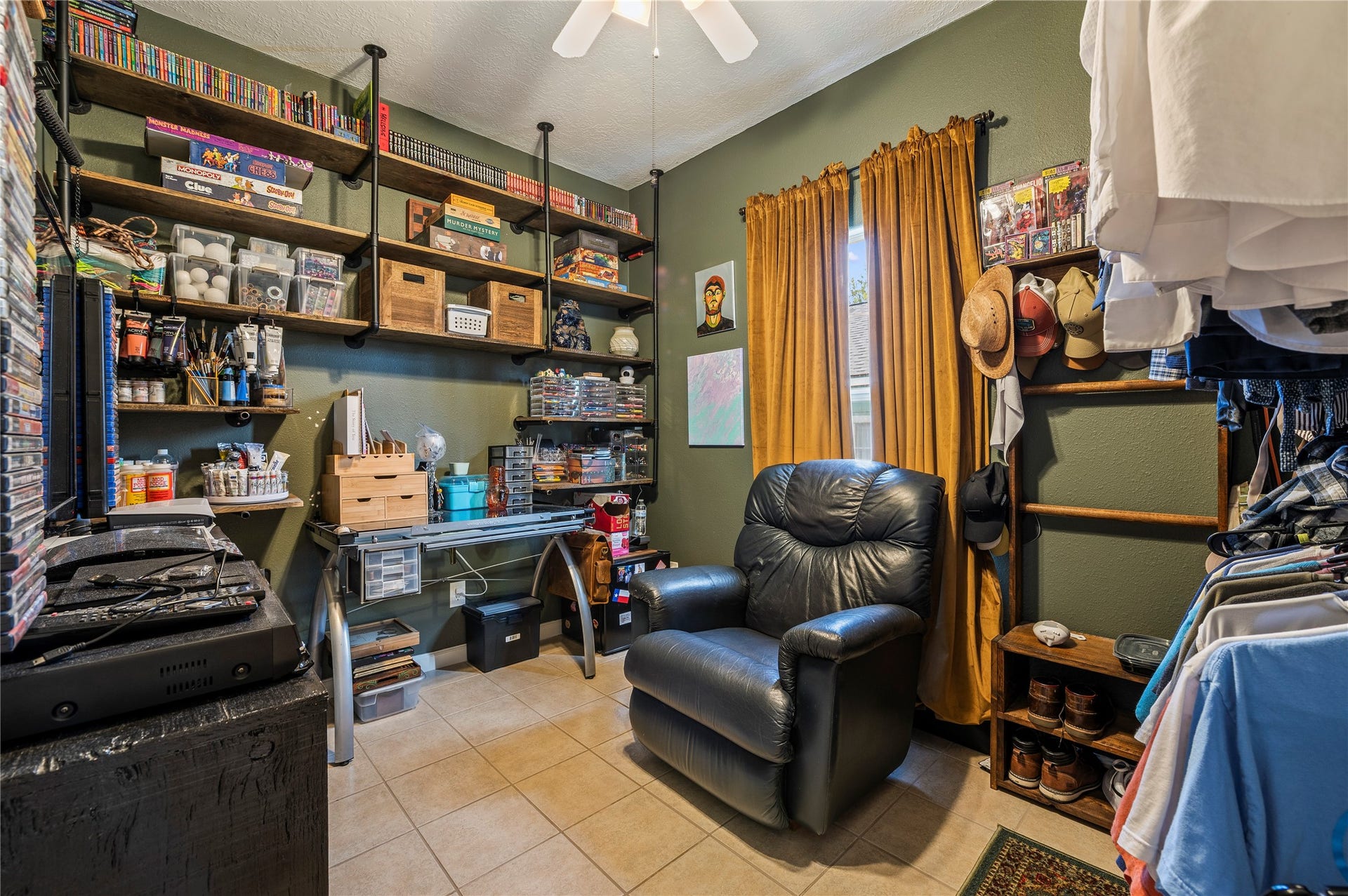 2337 Avenue D, San Leon, TX 77539 3rd bedroom is also spacious with tile flooring and ceiling fan fixture.