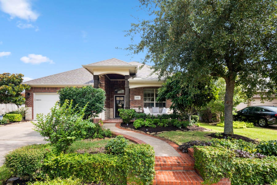 Property photo for 18918 Cove Mill Lane, Cypress, TX