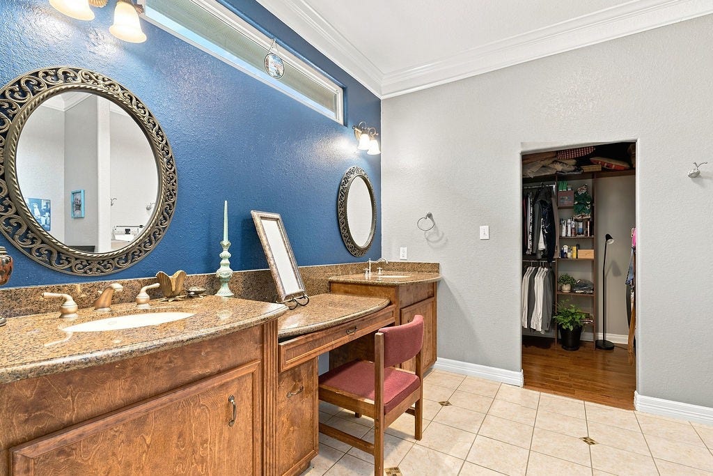 746 12th Street, San Leon, TX 77539 746 12th Street, San Leon, TX 77539