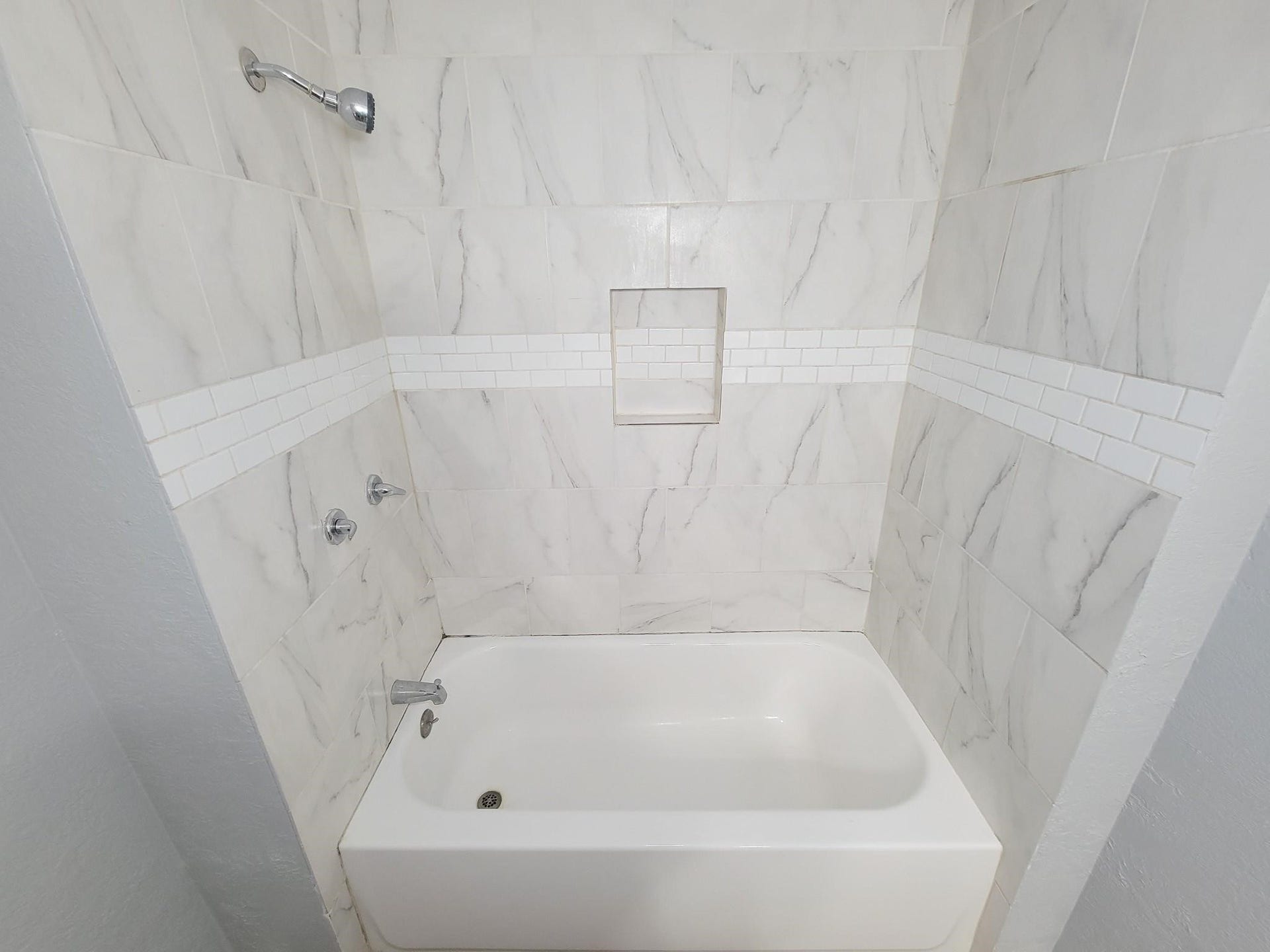 6109 Arthington Street, Houston, TX 77053 6109 Arthington Street, Houston, TX 77053
