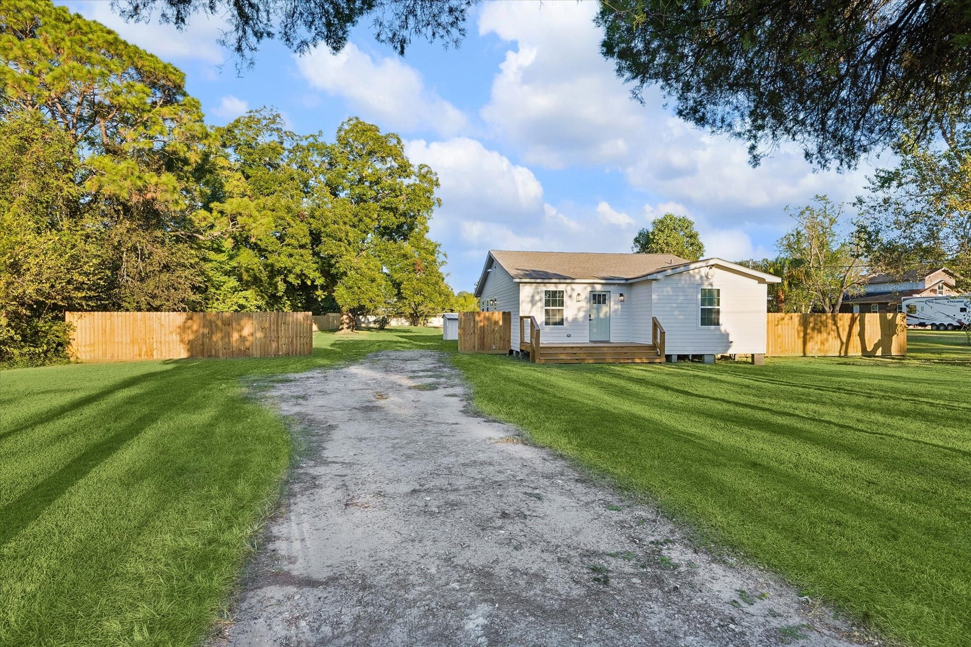 2801 Shouse Road, Santa Fe, TX 77510