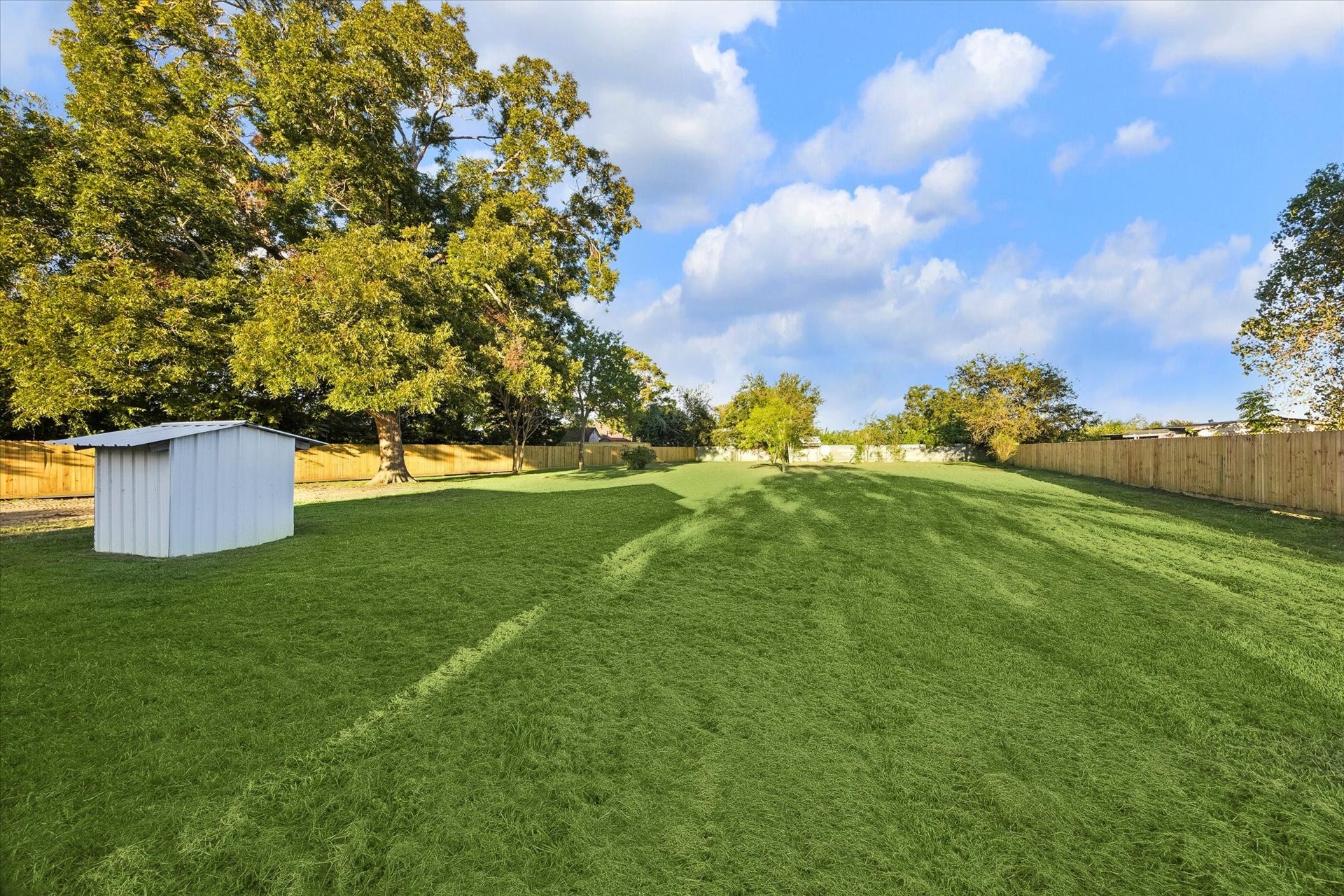 2801 Shouse Road, Santa Fe, TX 77510