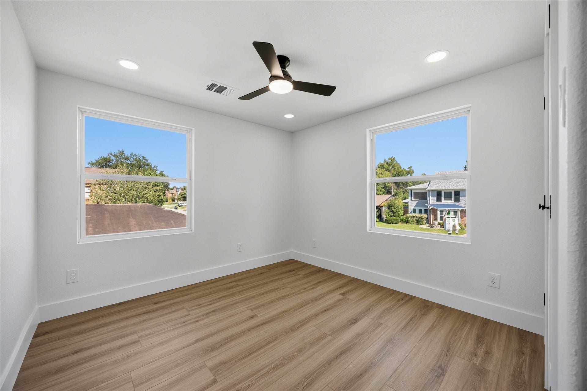 3306 Calumet Street, Houston, TX 77004 Bedroom 2-Upstairs