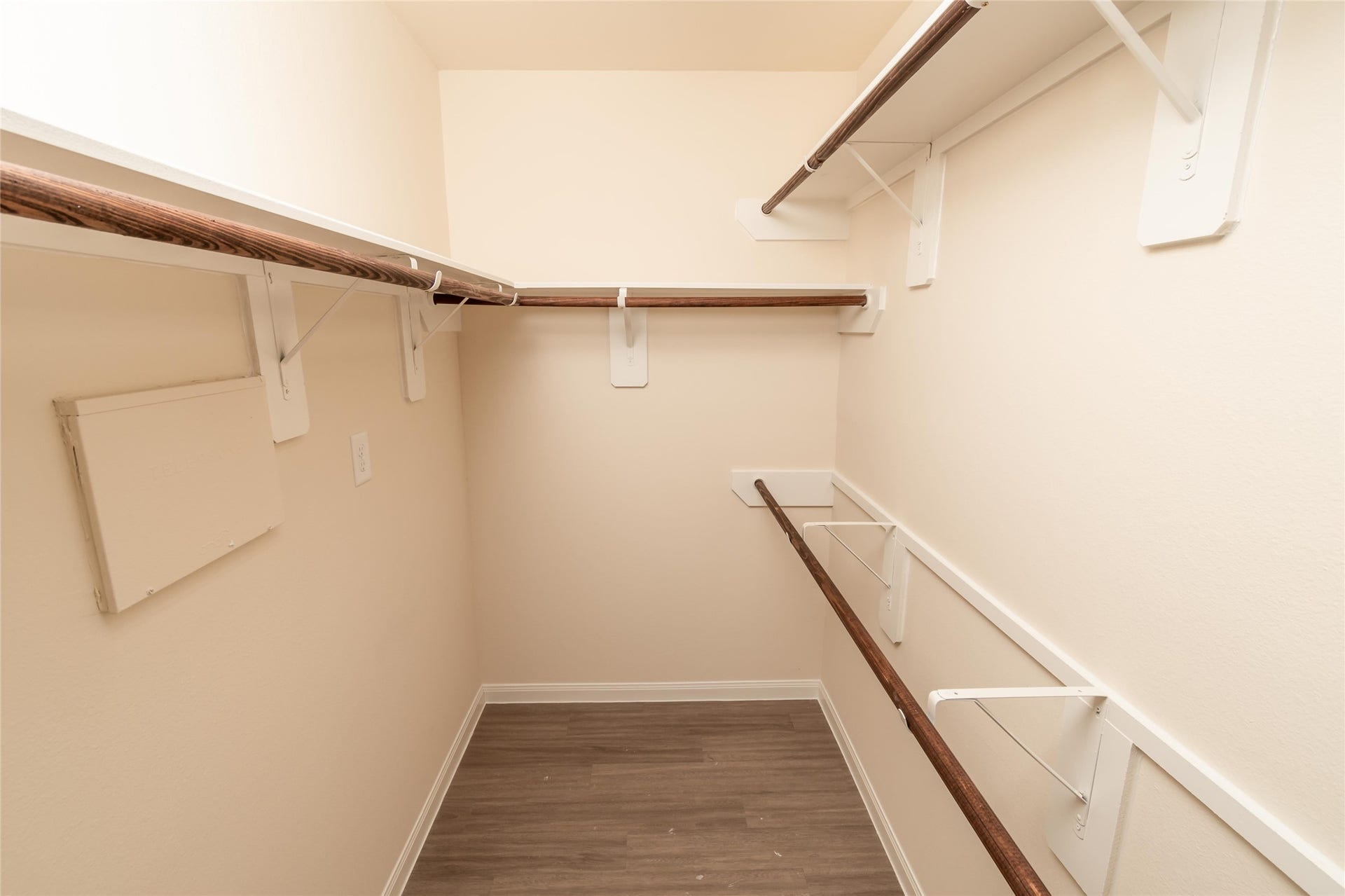Photos may be representative of the floor plan and not the exact home. Finishes, layout, and features of the actual property for lease may vary.