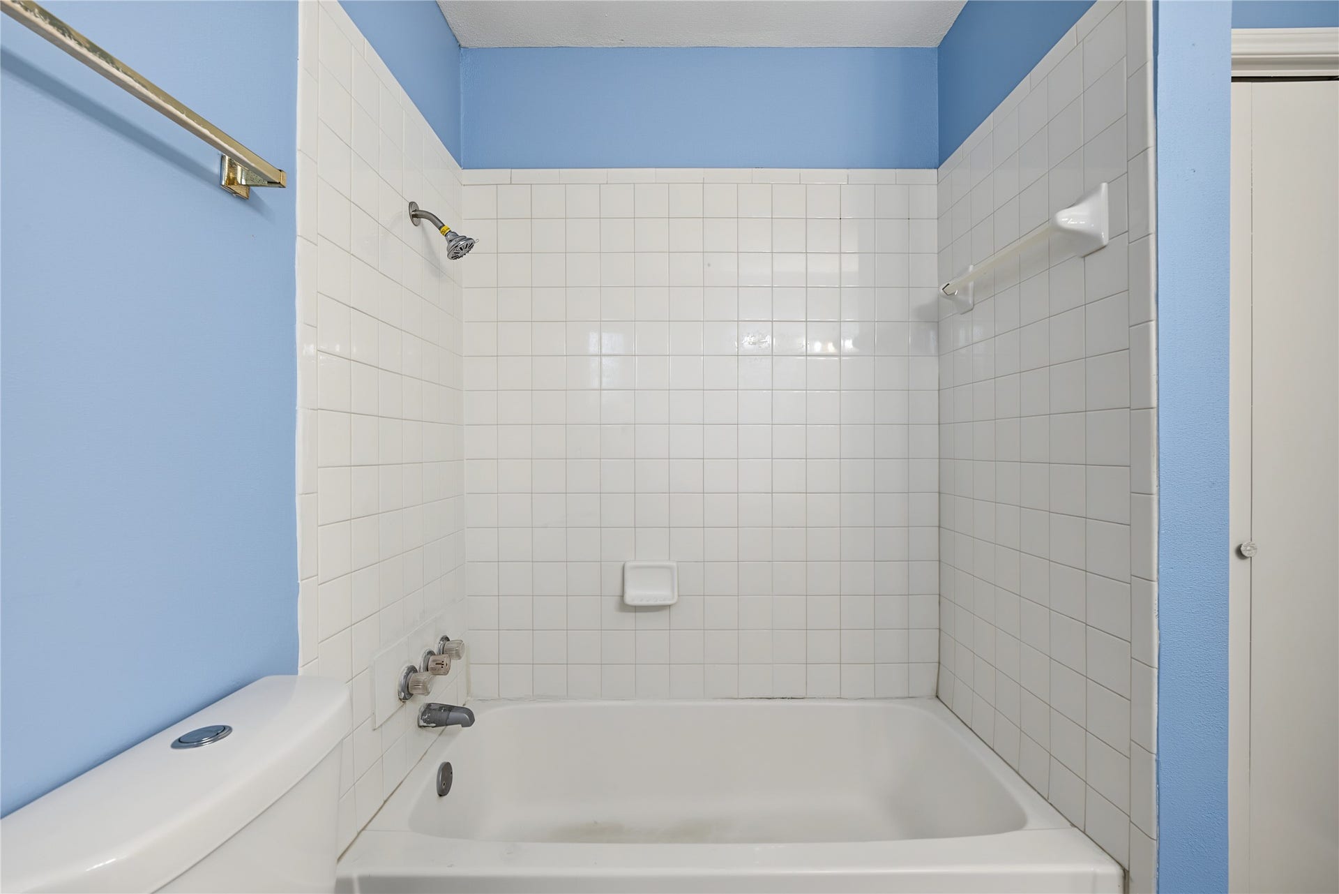 8315 Augustine Drive, #A, Houston, TX 77036 8315 Augustine Drive, #A, Houston, TX 77036