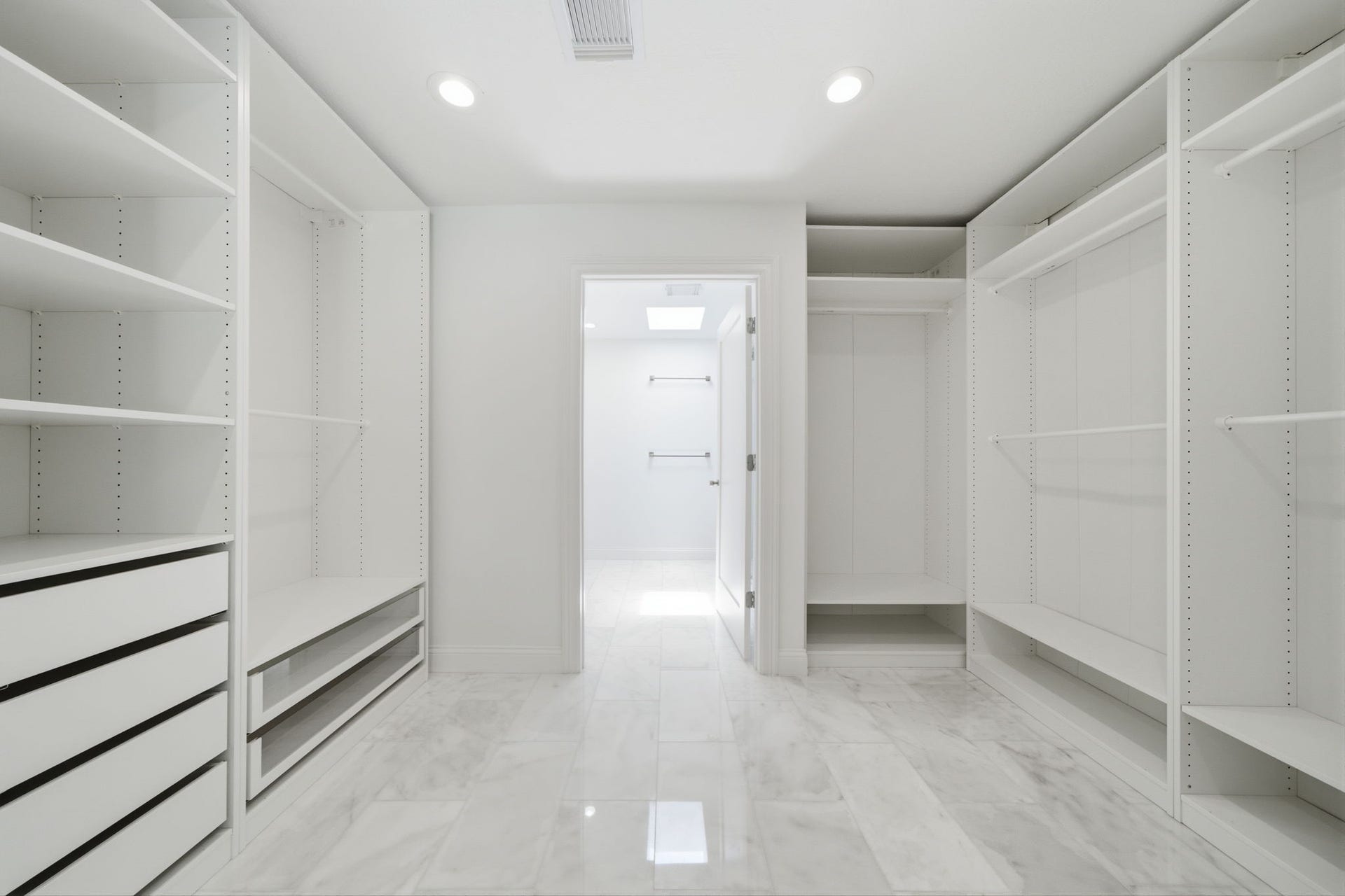 10103 Briar Forest Drive, Houston, TX 77042