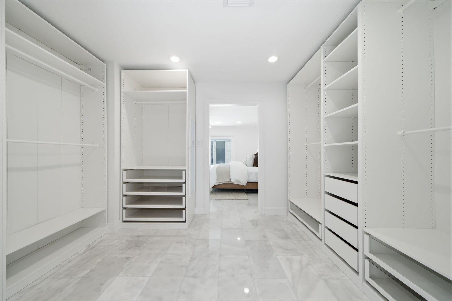 10103 Briar Forest Drive, Houston, TX 77042