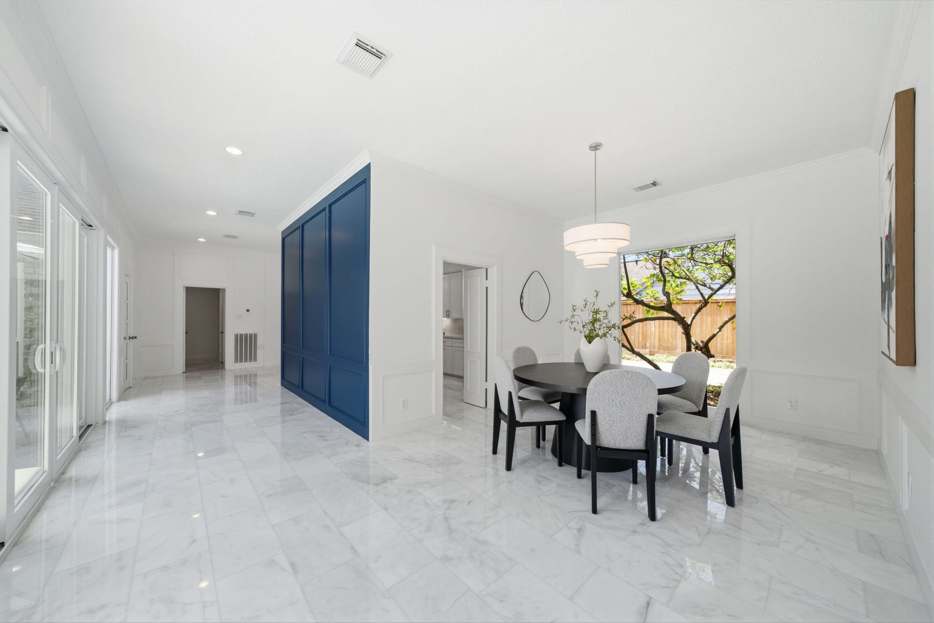 10103 Briar Forest Drive, Houston, TX 77042