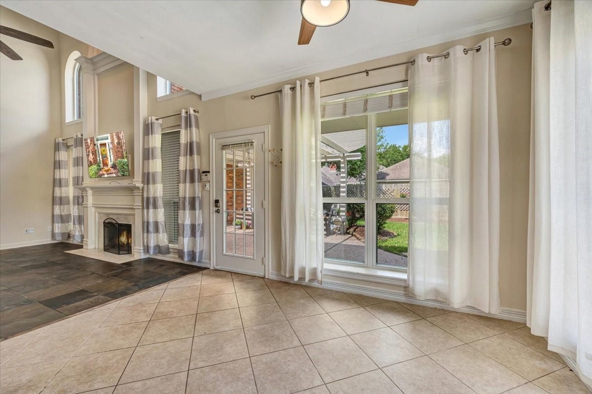 Another view of the breakfast area into the living room.