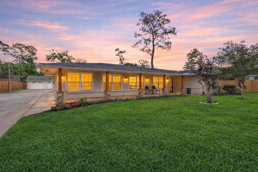 Property photo for 1914 Peppermill Road, Houston, TX
