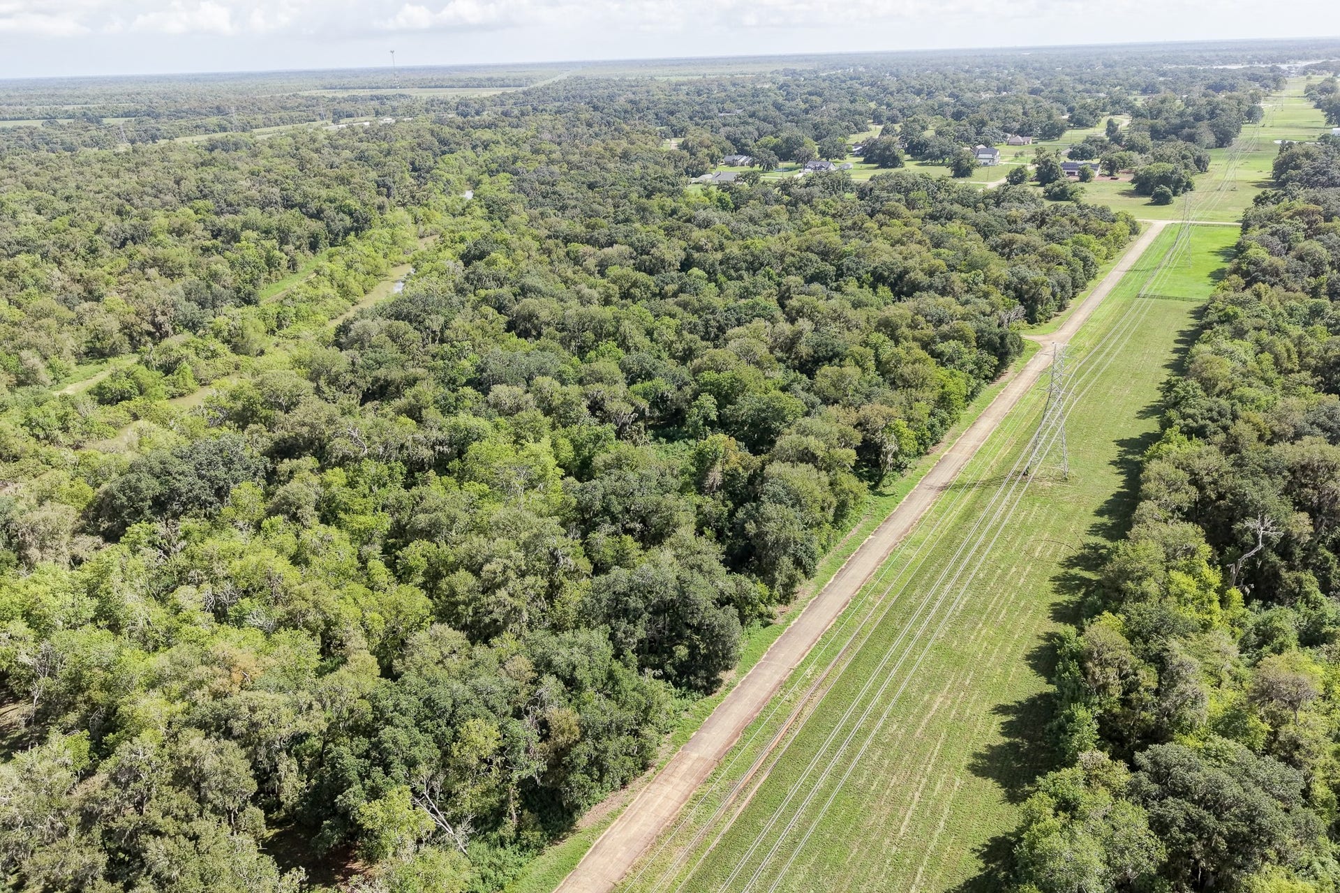 248 Middle Bayou Trail, Angleton, TX 77515 248 Middle Bayou Trail, Angleton, TX 77515