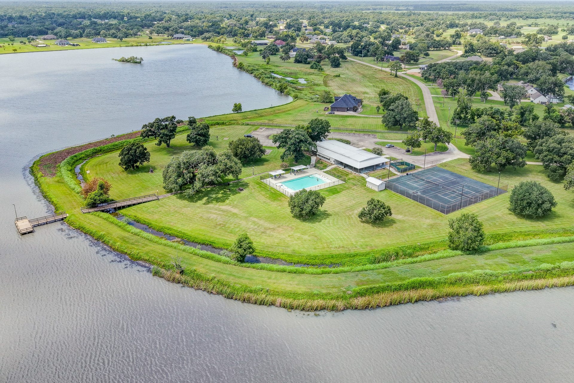 248 Middle Bayou Trail, Angleton, TX 77515 248 Middle Bayou Trail, Angleton, TX 77515