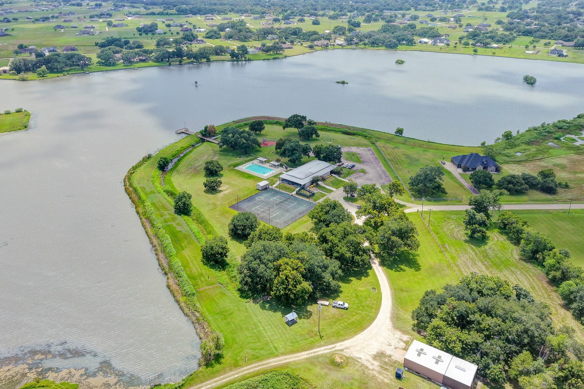 248 Middle Bayou Trail, Angleton, TX 77515 248 Middle Bayou Trail, Angleton, TX 77515