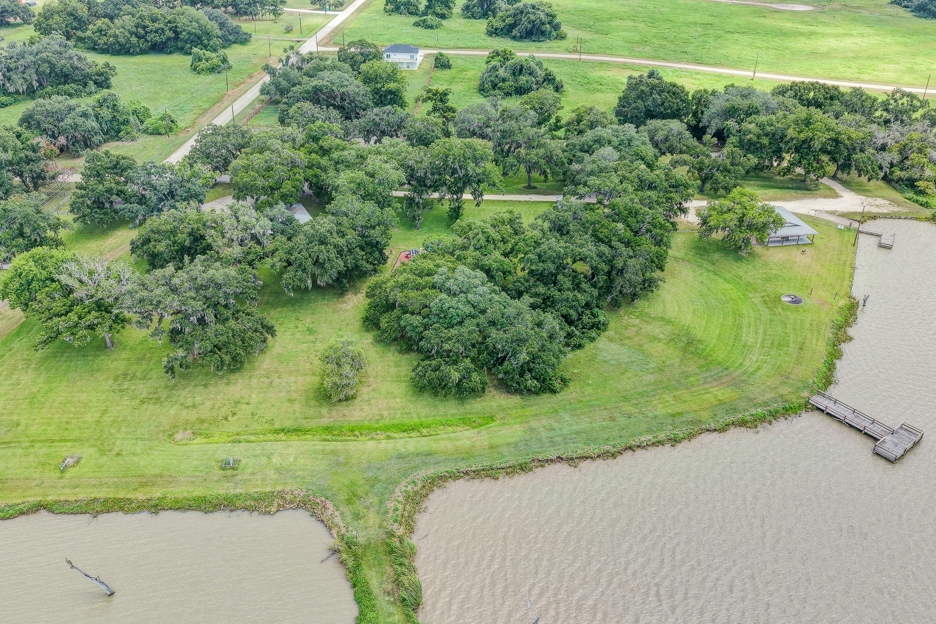 248 Middle Bayou Trail, Angleton, TX 77515 248 Middle Bayou Trail, Angleton, TX 77515