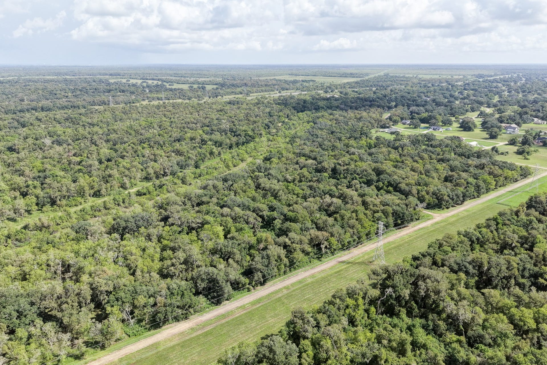 248 Middle Bayou Trail, Angleton, TX 77515 248 Middle Bayou Trail, Angleton, TX 77515