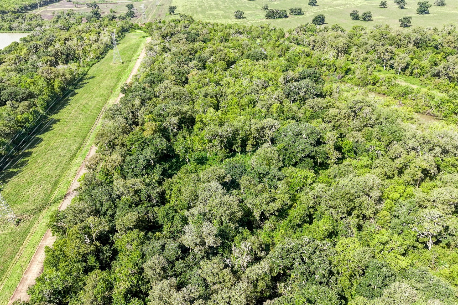 248 Middle Bayou Trail, Angleton, TX 77515 248 Middle Bayou Trail, Angleton, TX 77515