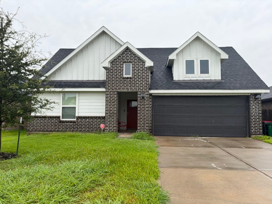 Property photo for 29422 Pikes Peak Drive, Katy, TX