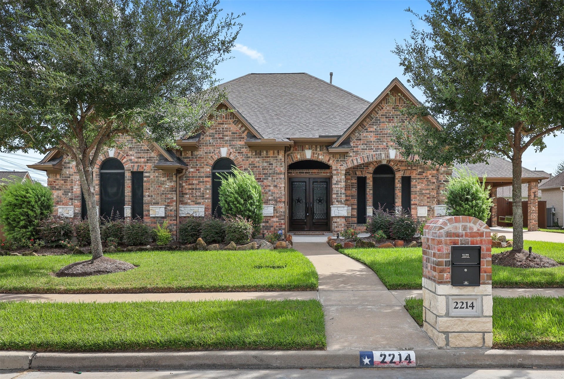 2214 W Lonesome Dove Drive, Deer Park, TX 77536 2214 W Lonesome Dove Drive, Deer Park, TX 77536