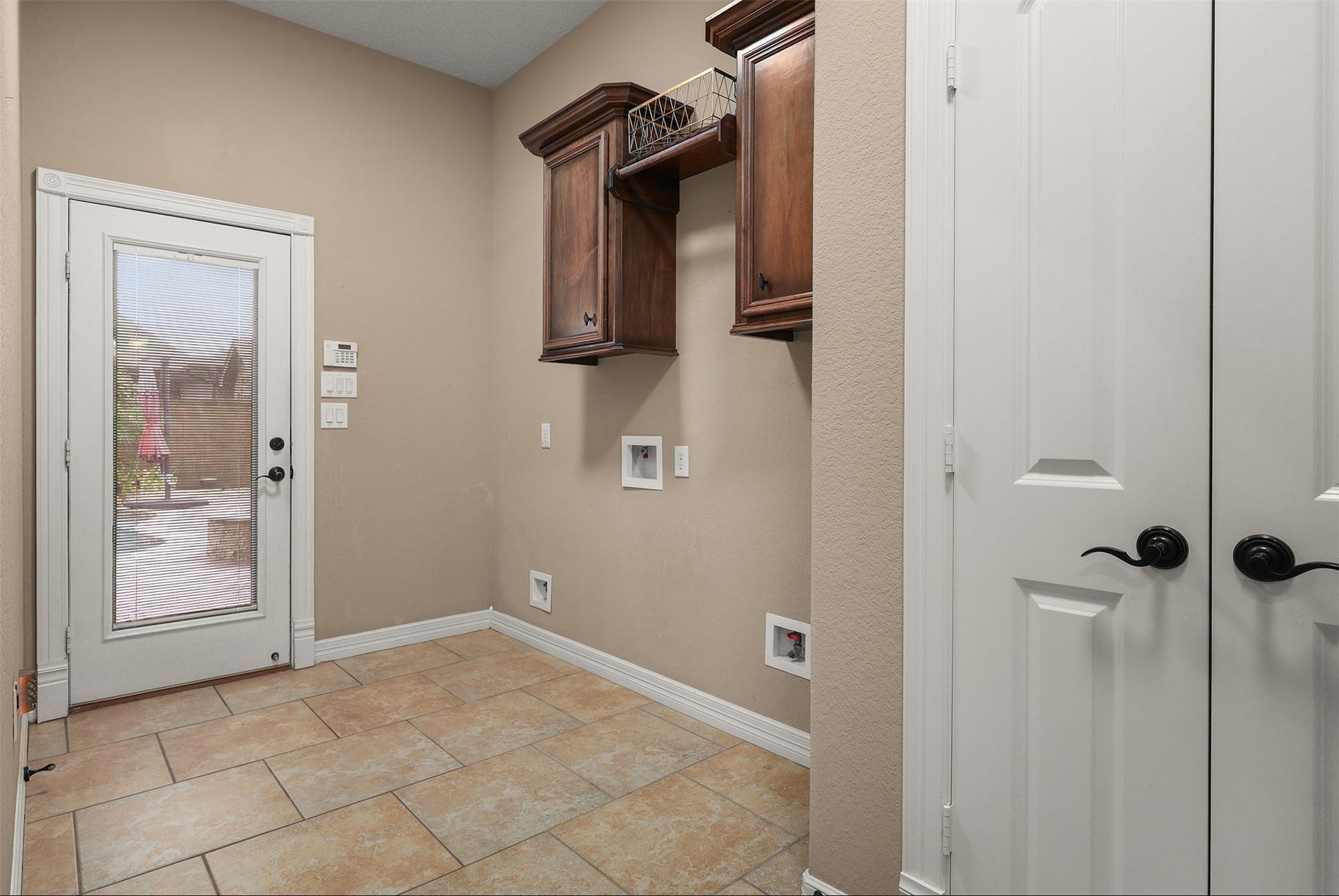 2214 W Lonesome Dove Drive, Deer Park, TX 77536 2214 W Lonesome Dove Drive, Deer Park, TX 77536