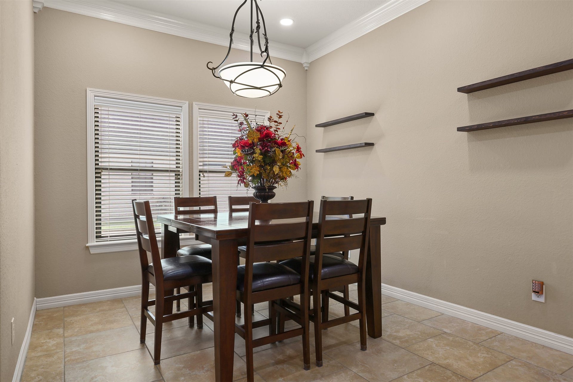 2214 W Lonesome Dove Drive, Deer Park, TX 77536 2214 W Lonesome Dove Drive, Deer Park, TX 77536